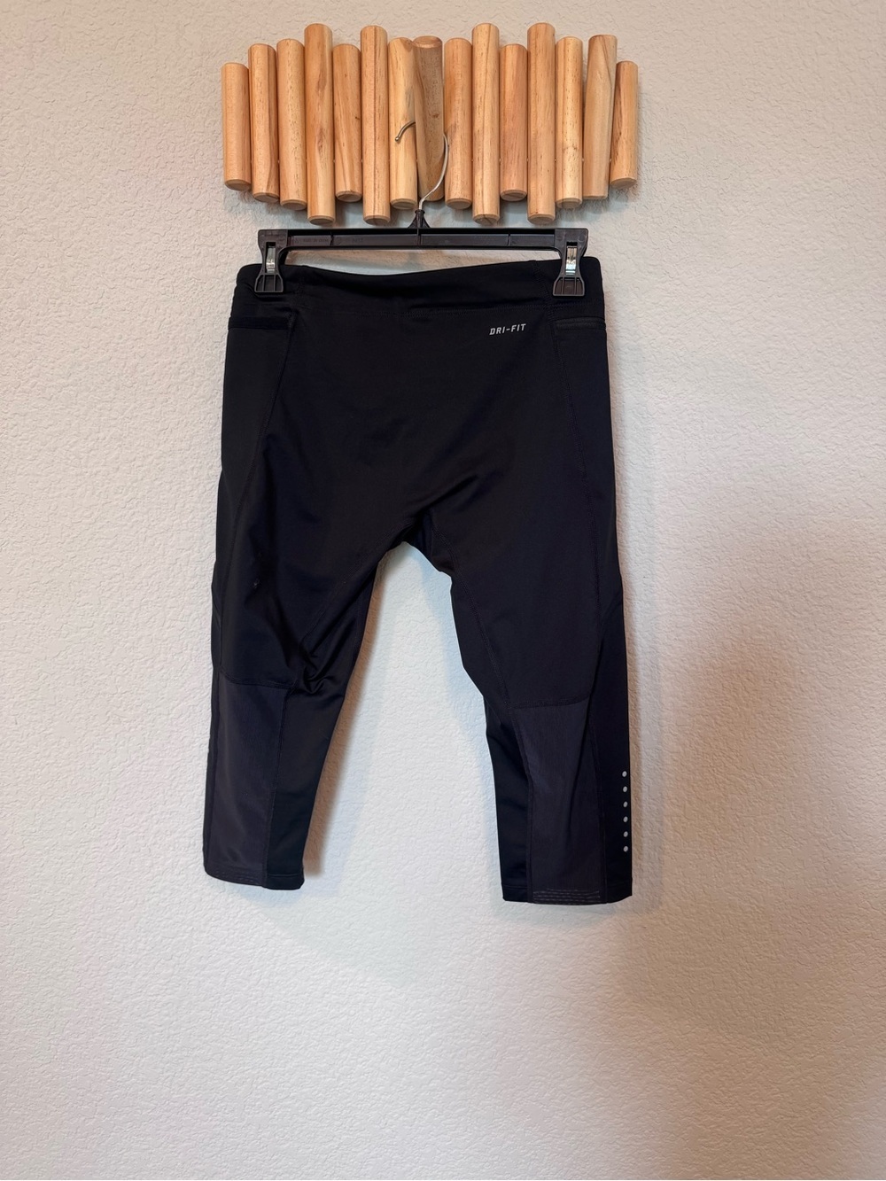 Nike Black Dri-FIT Capri Leggings | Size Small | Running & Training - Picture 3 of 11